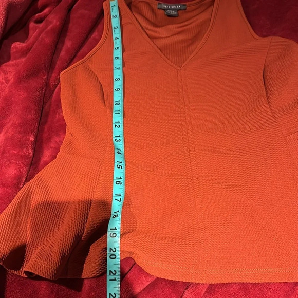 Suzy shier peplum  sleeveless blouse Sz M - Picture 7 of 10